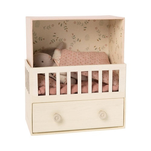 Baby Room w/Rabbit - Pink