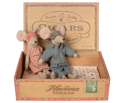 Nighttime Mom & Dad Mouse in Cigar Box